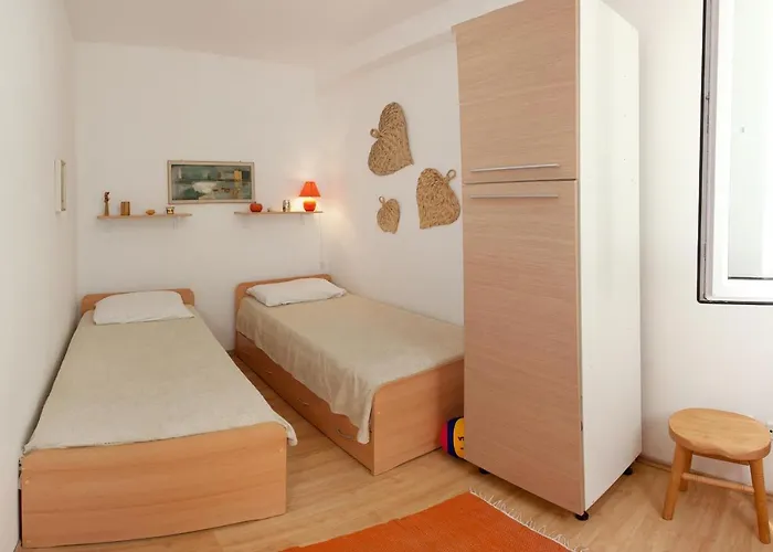 Apartman By The Sea Mavarstica, Ciovo - 9432 Trogir