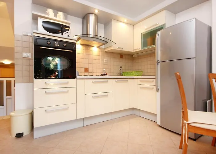 By The Sea Mavarstica, Ciovo - 9432 * Trogir